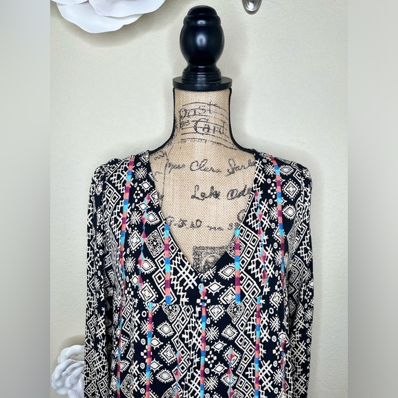 NTM: Savanna Jane Aztec Print Black & Cream Tunic Sz Large - Picture 3 of 16